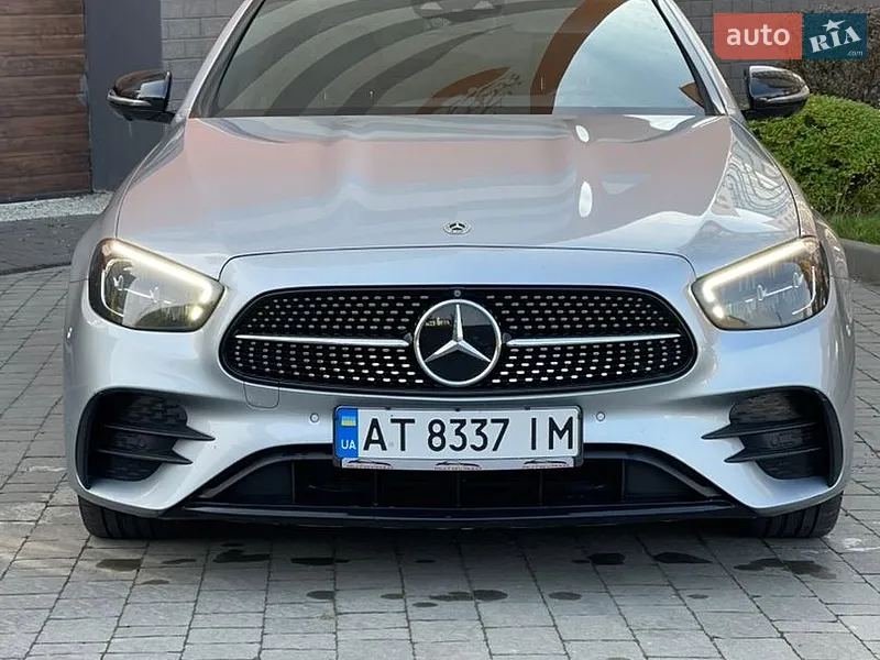 Mercedes-Benz E-Class 2022