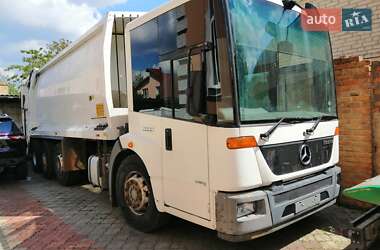 Mercedes-Benz Econic  2010
