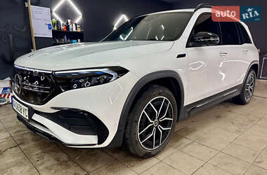 Mercedes-Benz EQB  2022