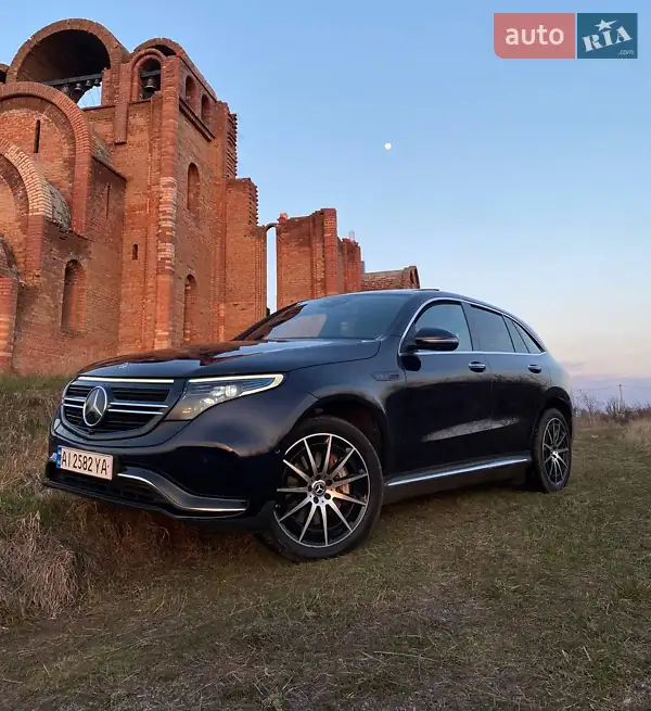 Mercedes-Benz EQC 2021