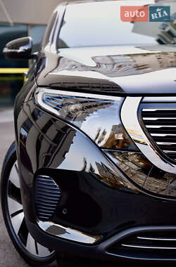 Mercedes-Benz EQC 2020