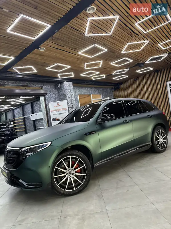 Mercedes-Benz EQC 2020
