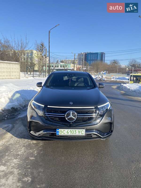 Позашляховик / Кросовер Mercedes-Benz EQC