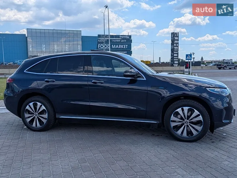 Mercedes-Benz EQC 2020