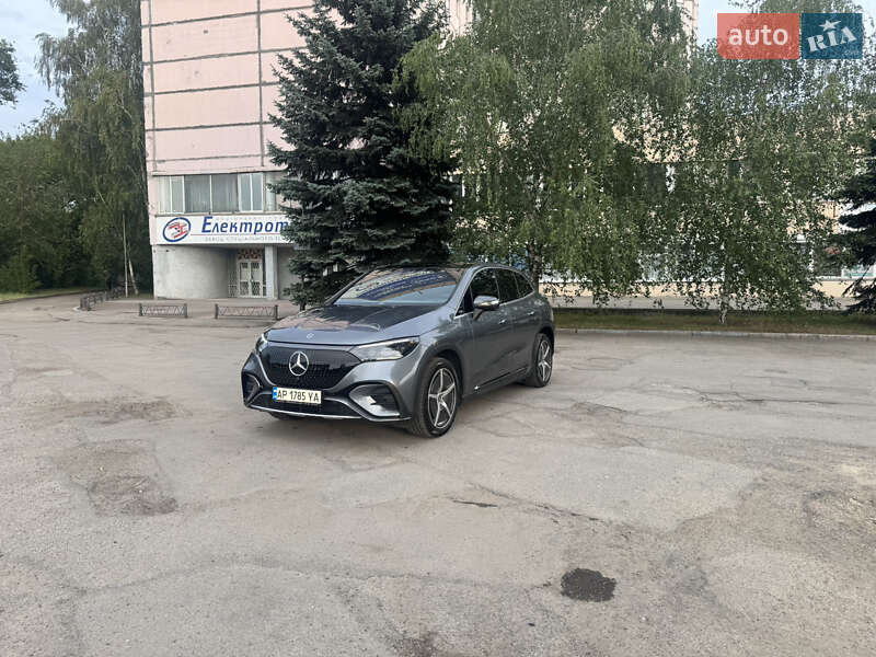 Mercedes-Benz EQE SUV