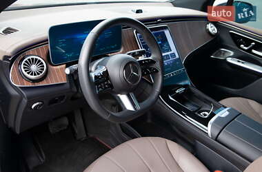 Mercedes-Benz EQE SUV 2024