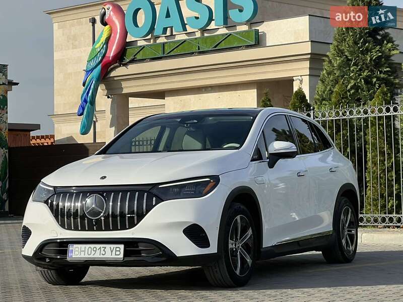 Mercedes-Benz EQE SUV