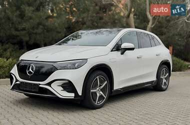 Mercedes-Benz EQE SUV  2023
