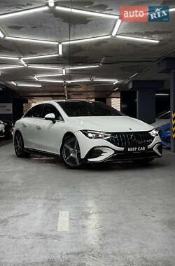 Mercedes-Benz EQE  2023