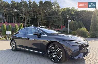 Mercedes-Benz EQE  2022