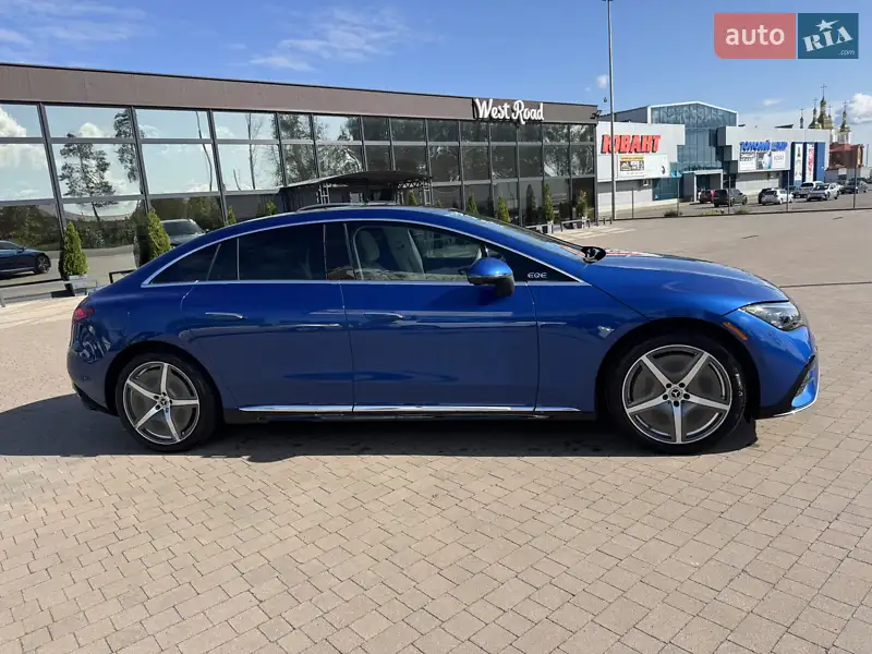 Mercedes-Benz EQE