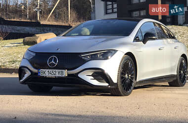 Mercedes-Benz EQE  2023