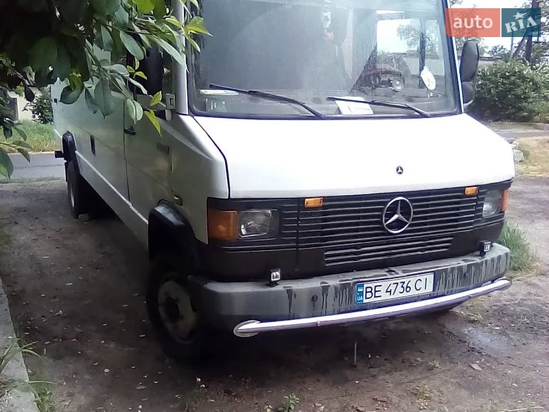 Mercedes-Benz eSprinter 2020