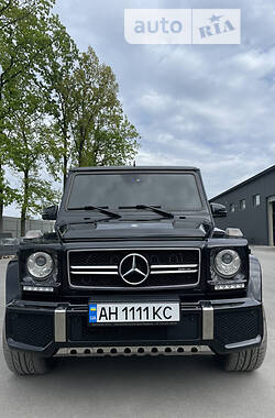 Mercedes-Benz G-Class  2011