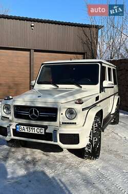 Mercedes-Benz G-Class  2011