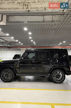 Mercedes-Benz G-Class 2024