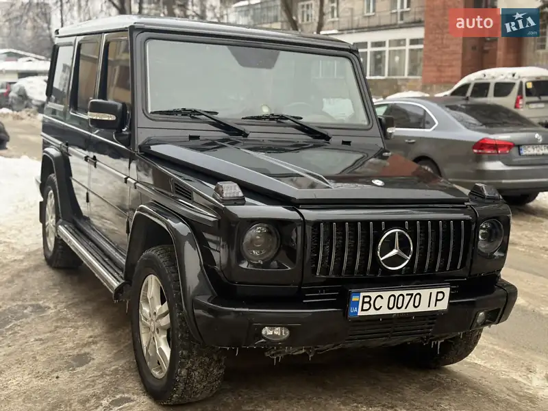 Mercedes-Benz G-Class