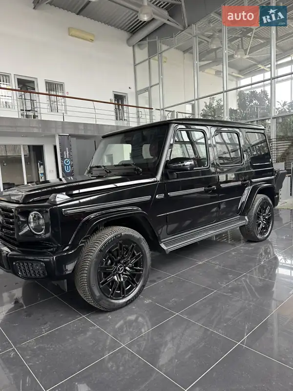 Mercedes-Benz G-Class