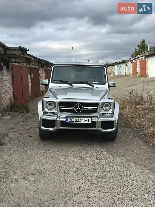 Mercedes-Benz G-Class