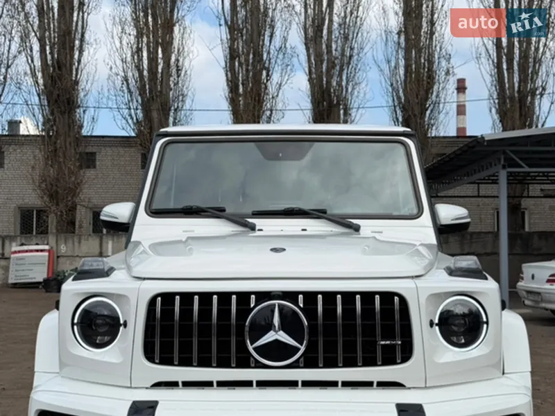 Mercedes-Benz G-Class