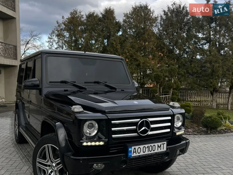 Mercedes-Benz G-Class 2011