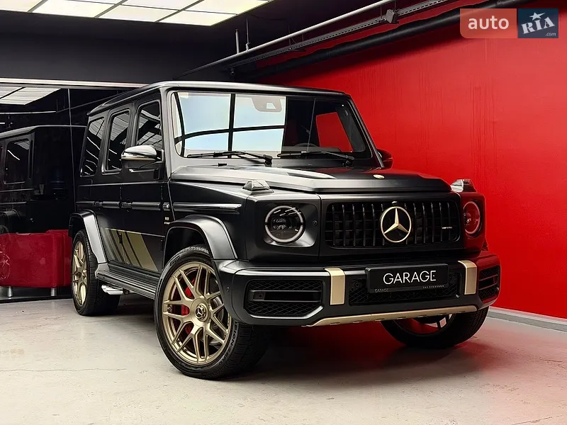 Mercedes-Benz G-Class