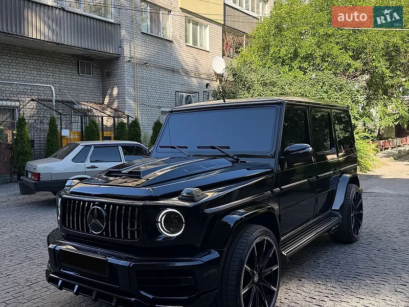 Mercedes-Benz G-Class