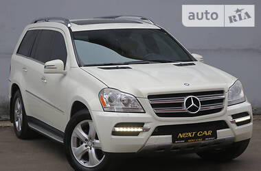 Mercedes-Benz GL-Class  2010