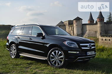 Mercedes-Benz GL-Class  2012