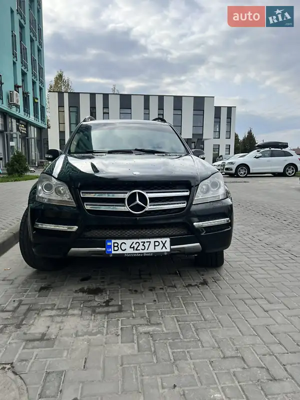Mercedes-Benz GL-Class