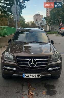 Mercedes-Benz GL-Class  2011
