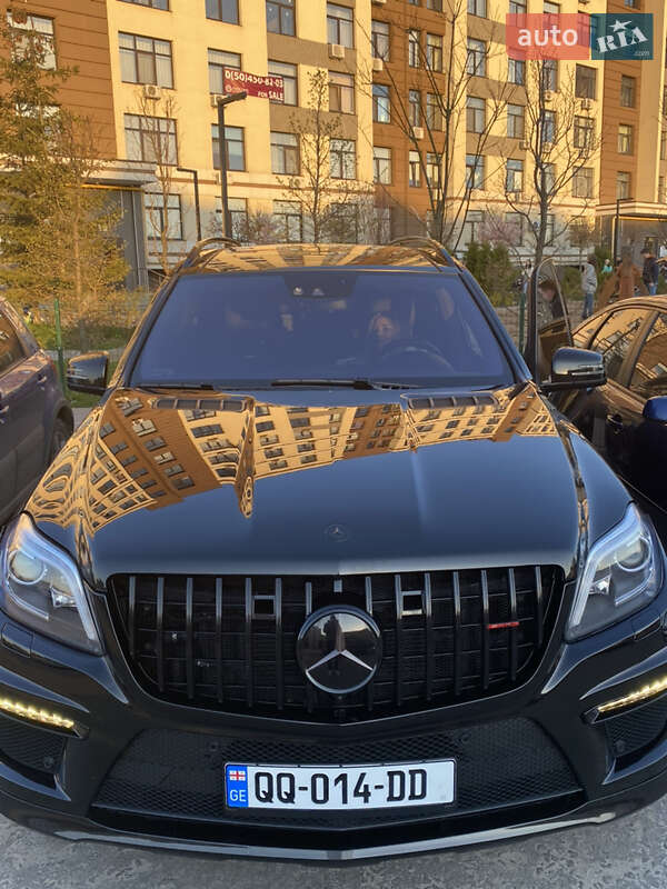 Mercedes-Benz GL-Class