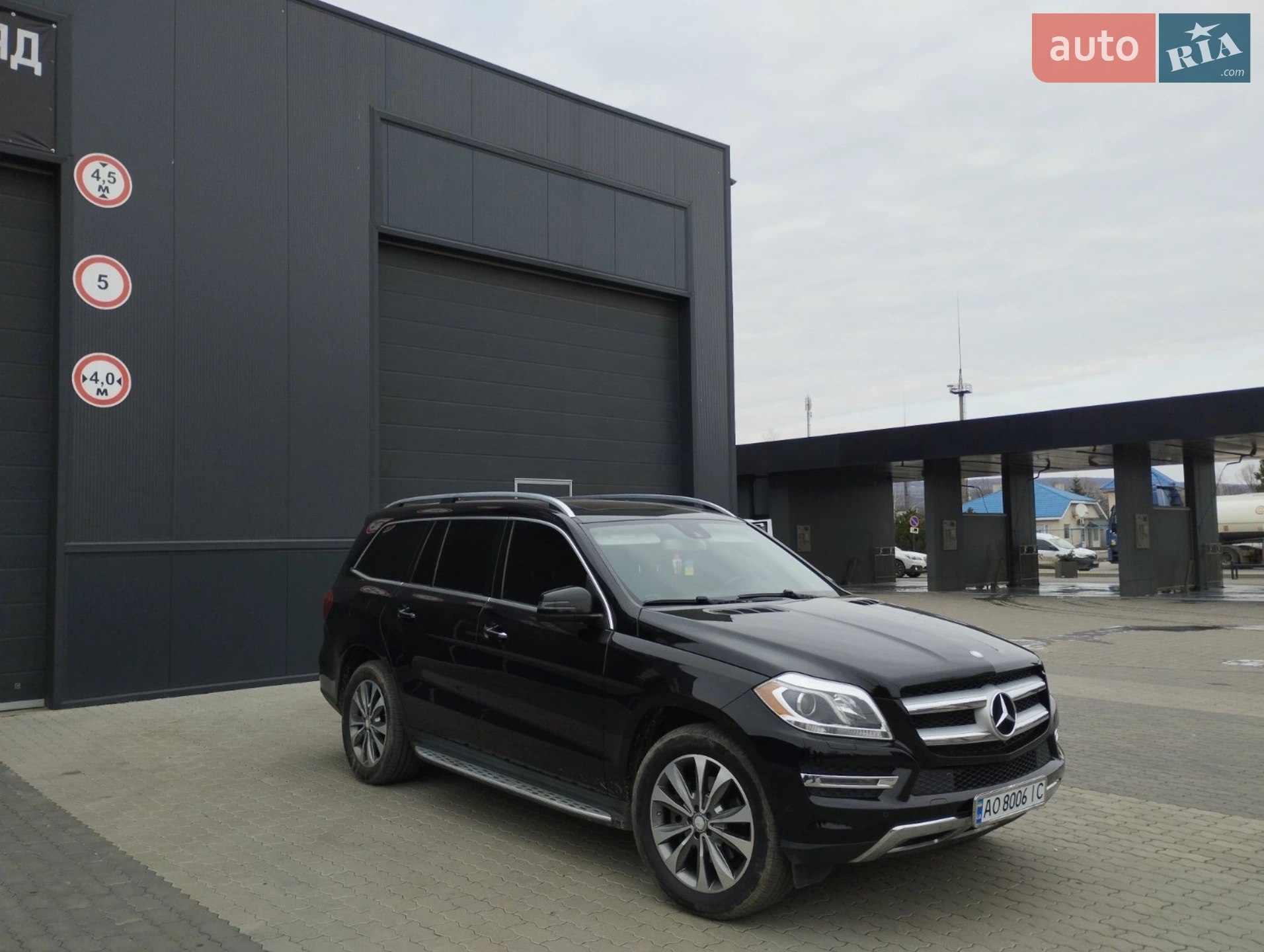 Mercedes-Benz GL-Class 2014 VIN 4JGDF6EE0FA526442 фото оголошення 2 з 16