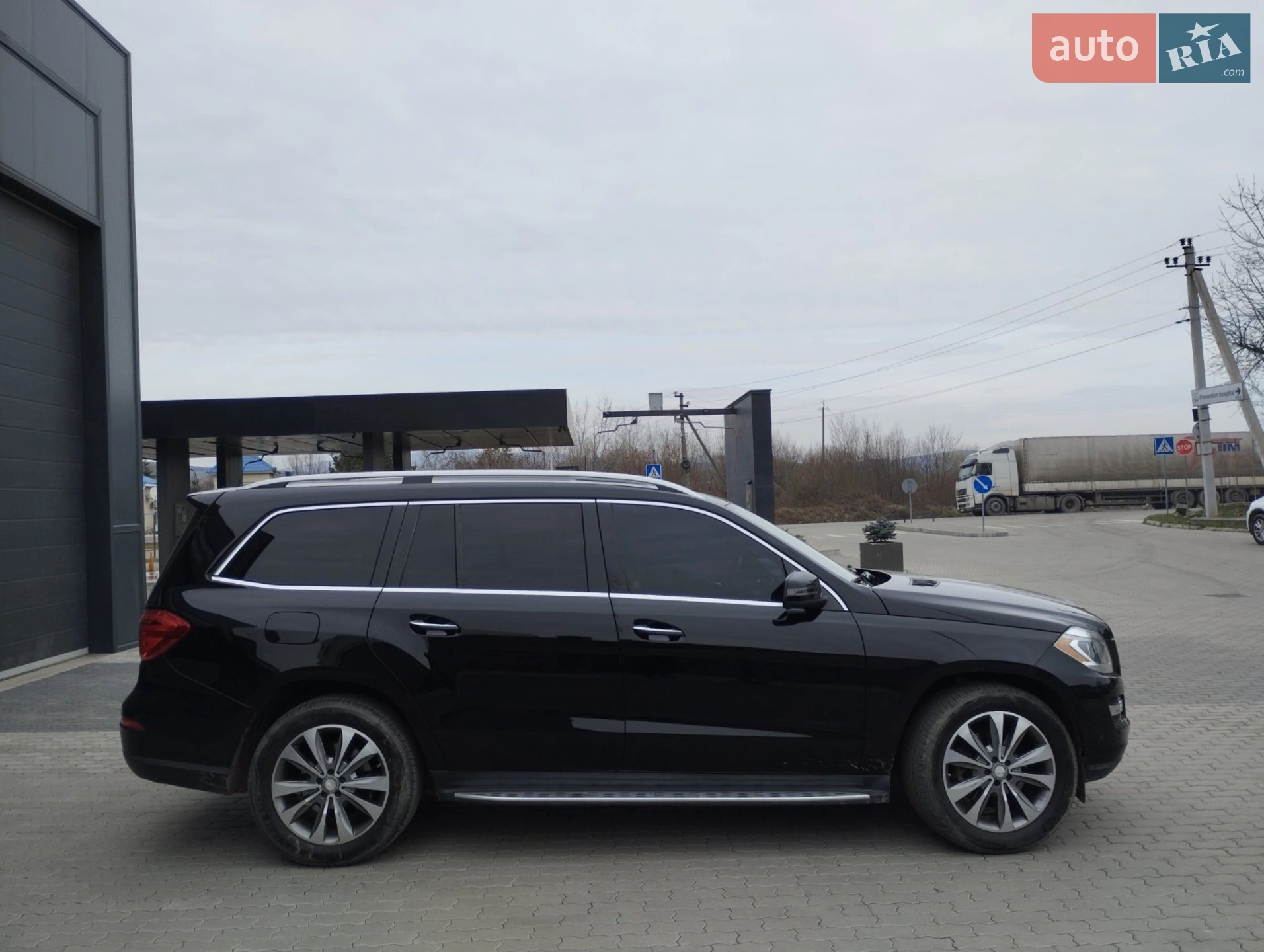 Mercedes-Benz GL-Class 2014 VIN 4JGDF6EE0FA526442 фото оголошення 4 з 16