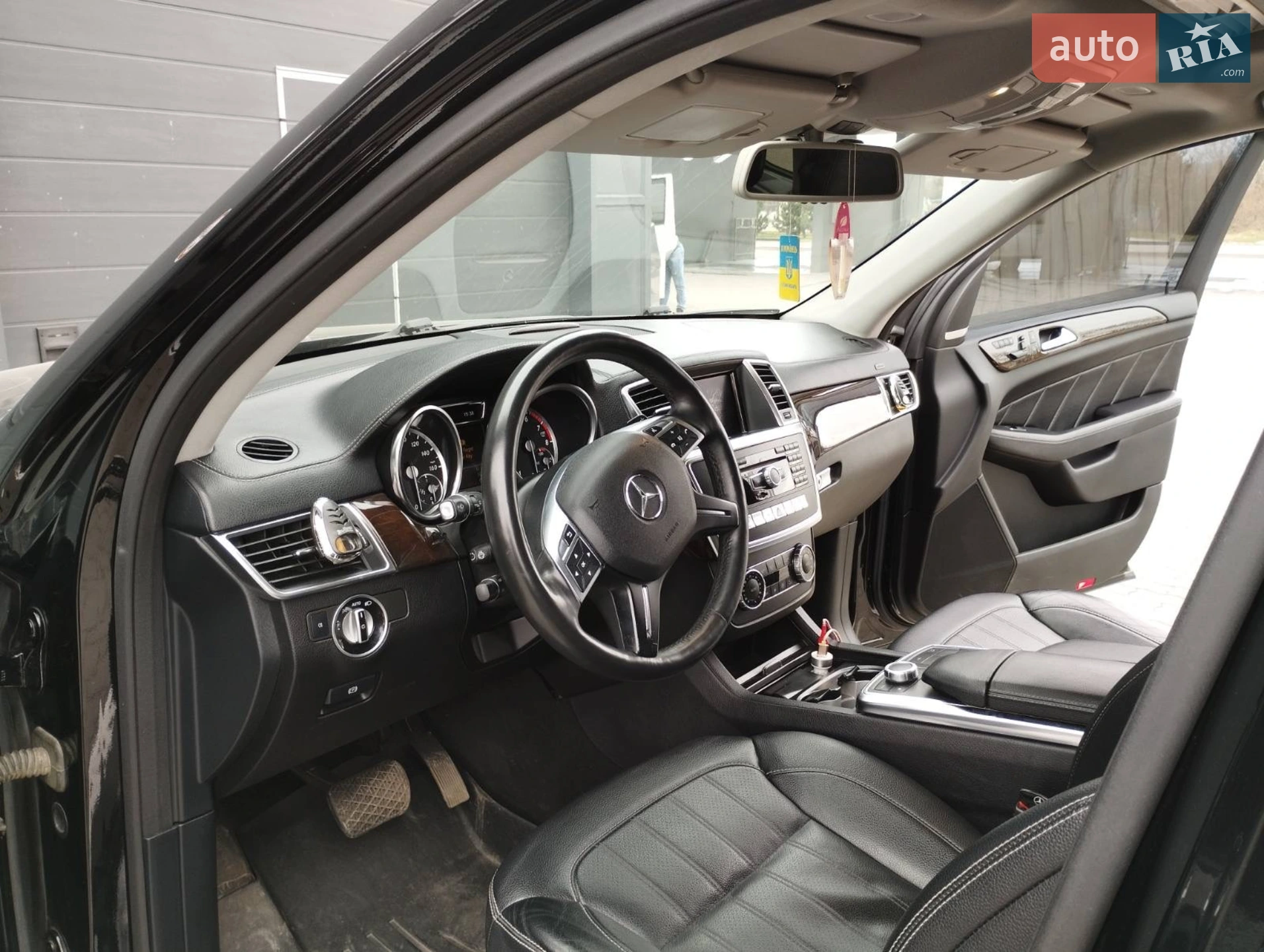 Mercedes-Benz GL-Class 2014 VIN 4JGDF6EE0FA526442 фото оголошення 12 з 16