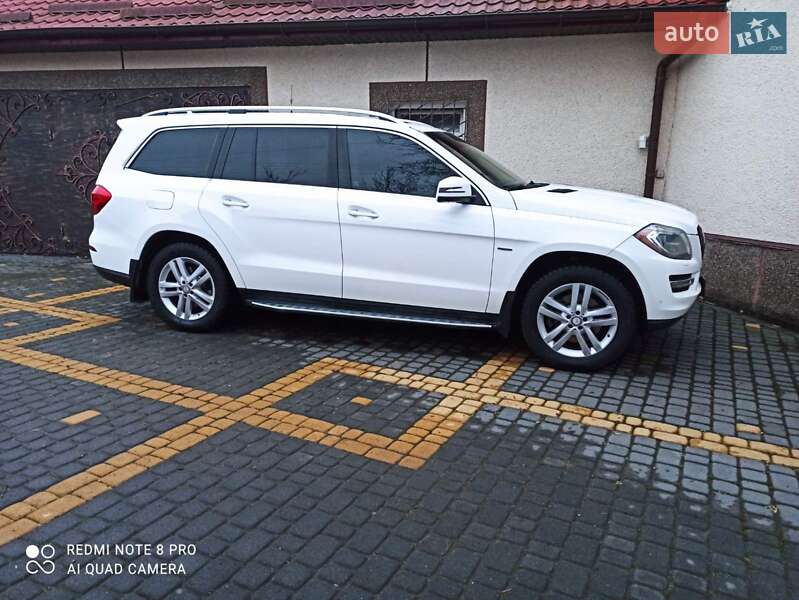 Mercedes-Benz GL-Class