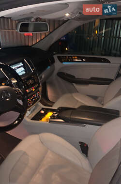 Mercedes-Benz GL-Class  2015