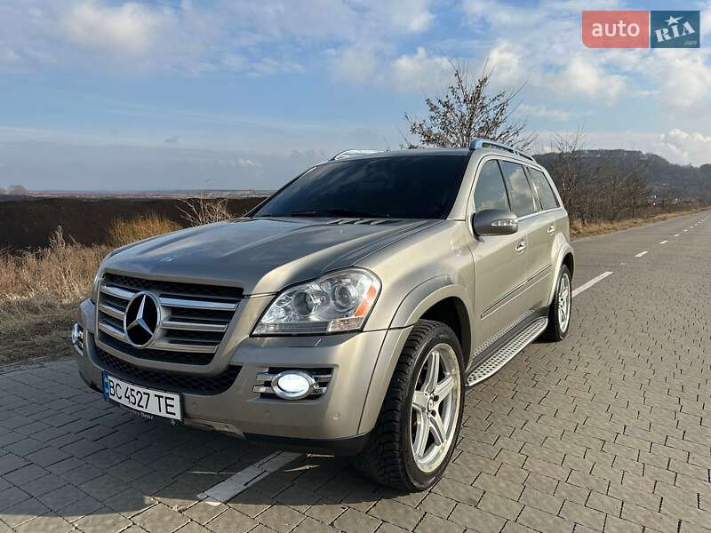 Mercedes-Benz GL-Class