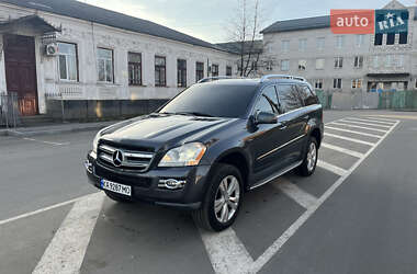 Mercedes-Benz GL-Class  2010