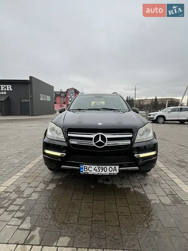 Mercedes-Benz GL-Class