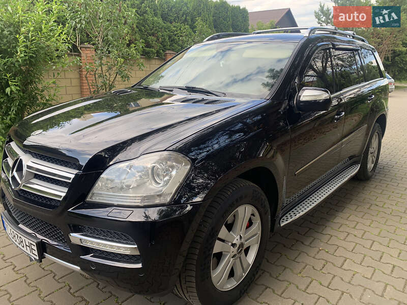 Легковые Mercedes-Benz GL-Class