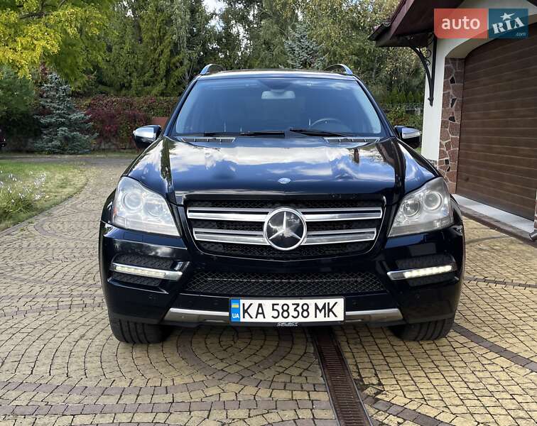 Mercedes-Benz GL-Class