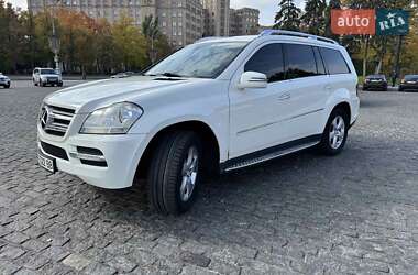 Mercedes-Benz GL-Class  2011