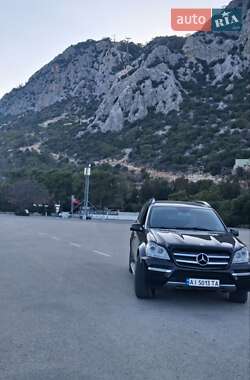 Mercedes-Benz GL-Class 2011