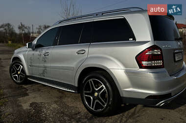 Mercedes-Benz GL-Class 2011