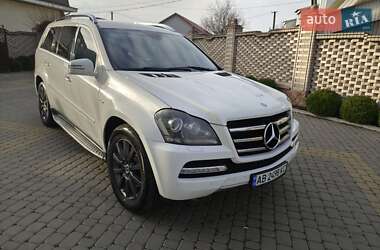 Mercedes-Benz GL-Class  2011