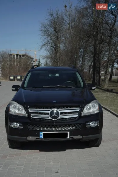 Mercedes-Benz GL-Class