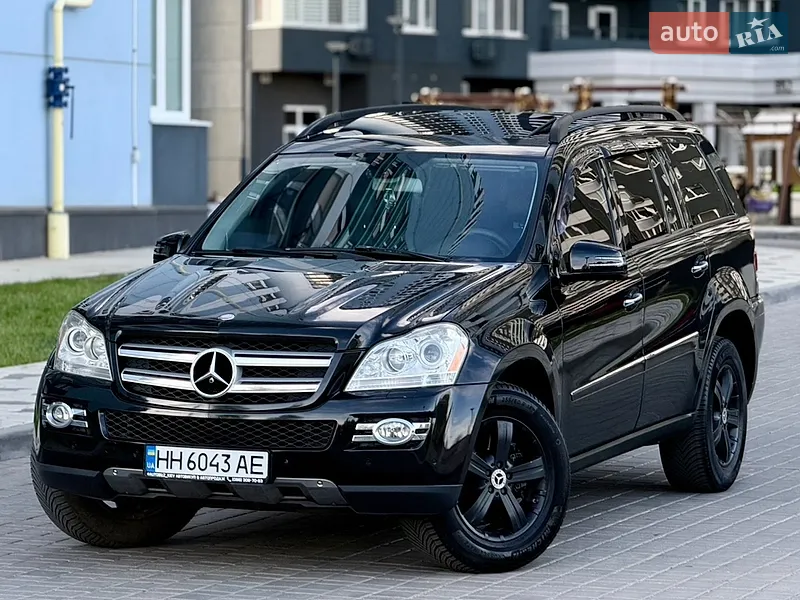 Mercedes-Benz GL-Class