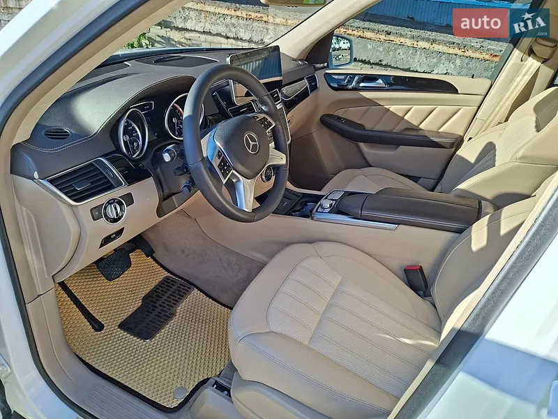 Mercedes-Benz GL-Class