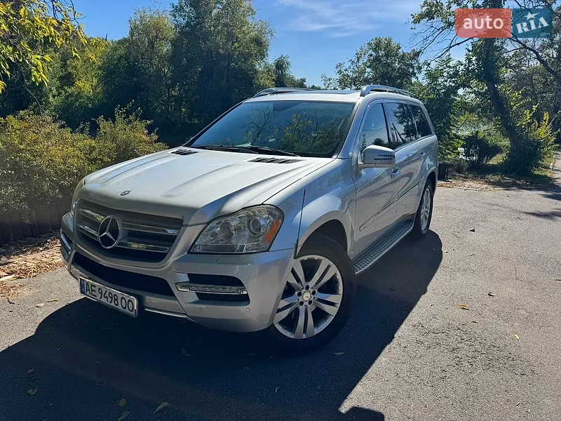 Mercedes-Benz GL-Class